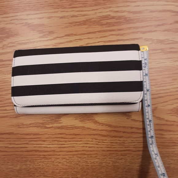 Kut from the kloth wallet - Picture 5 of 11